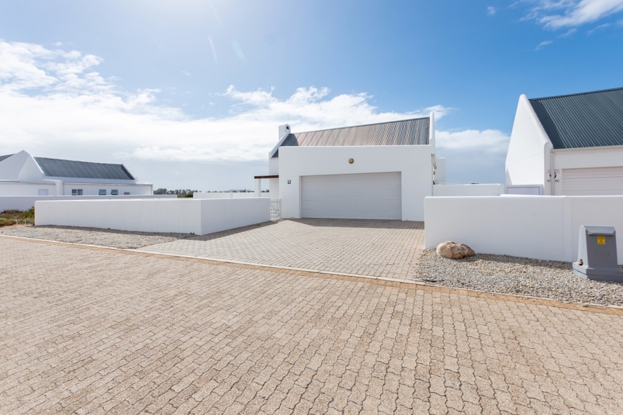 3 Bedroom Property for Sale in Lampiesbaai Western Cape